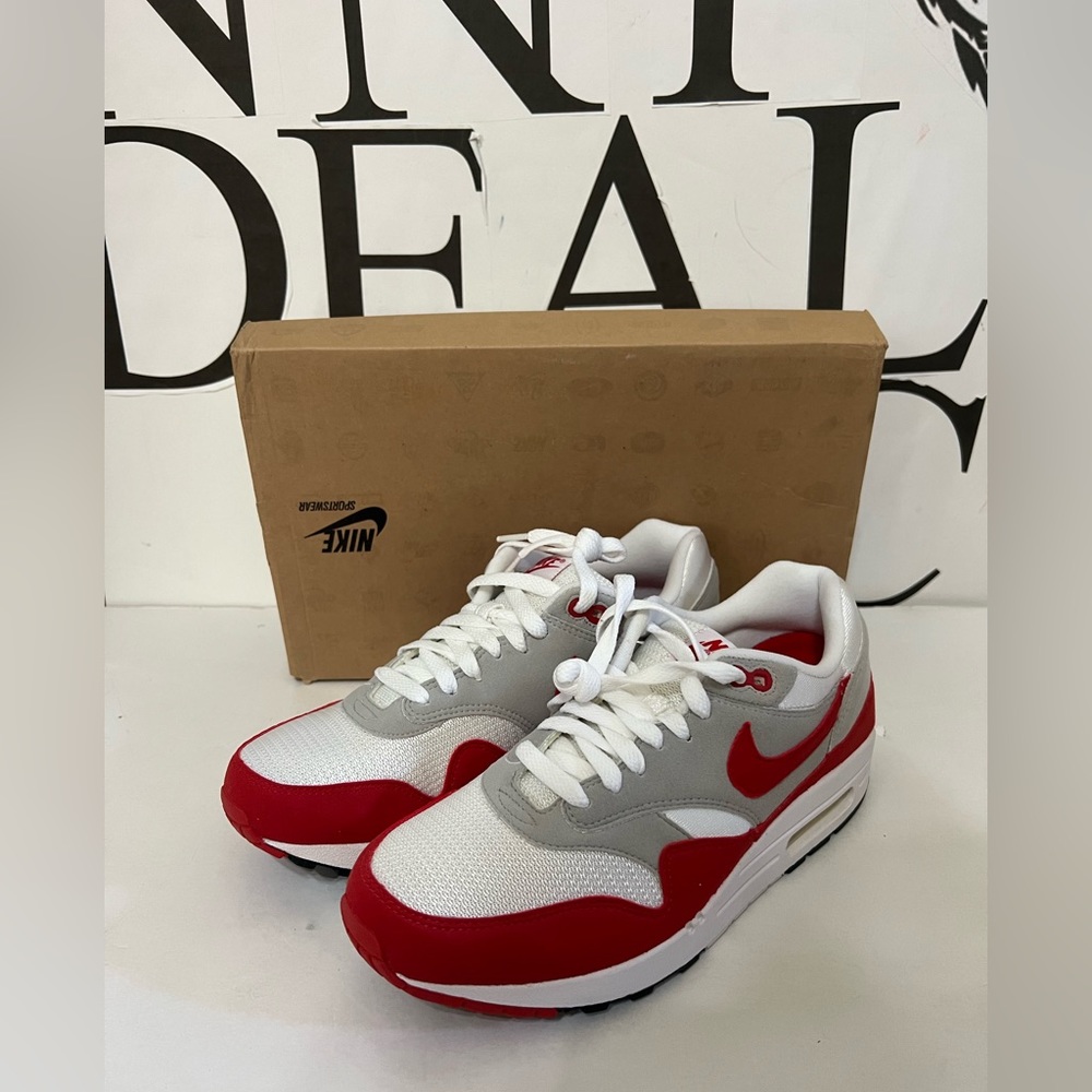 Air max 1 QS red multiple sizes